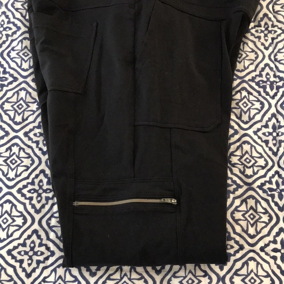 Athleta sz S black cargo joggers - Picture 4 of 4